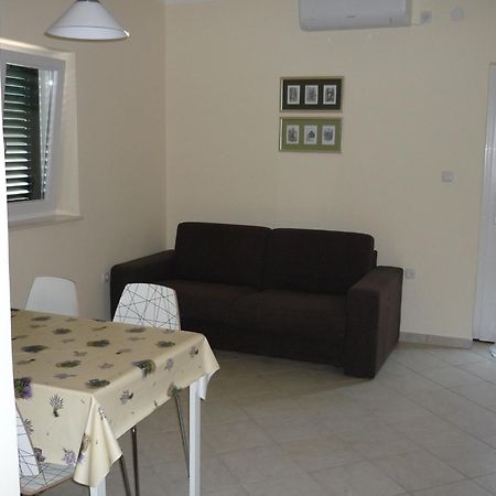 Apartments Dupin Primosten Room photo